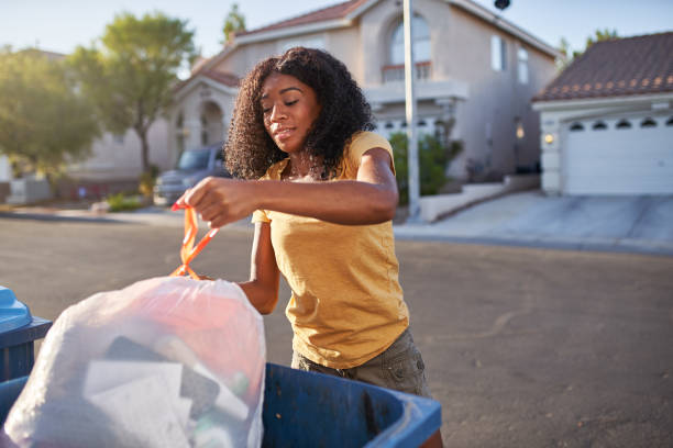 Best Construction Debris Removal  in Avalon, CA